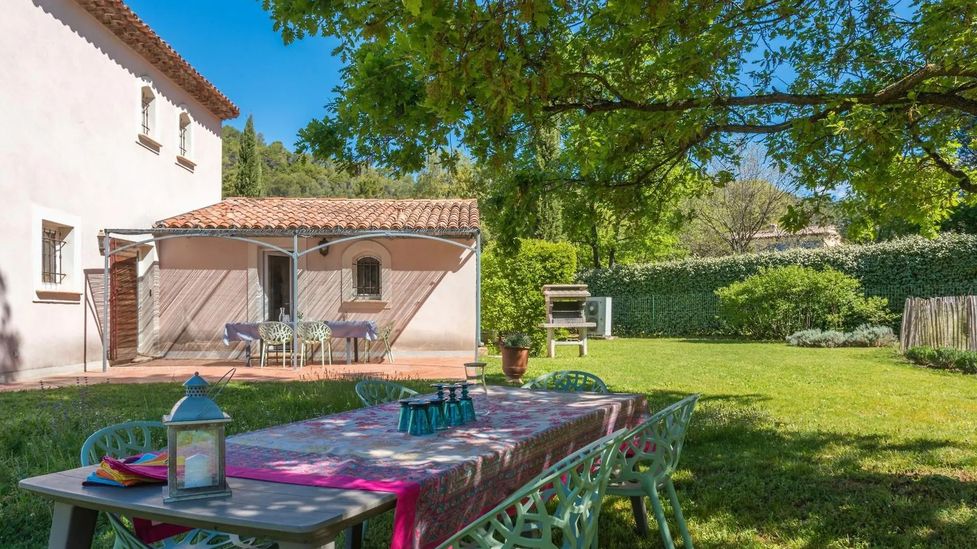 Mon Gite En Provence Avec Piscine Salernes Holiday home