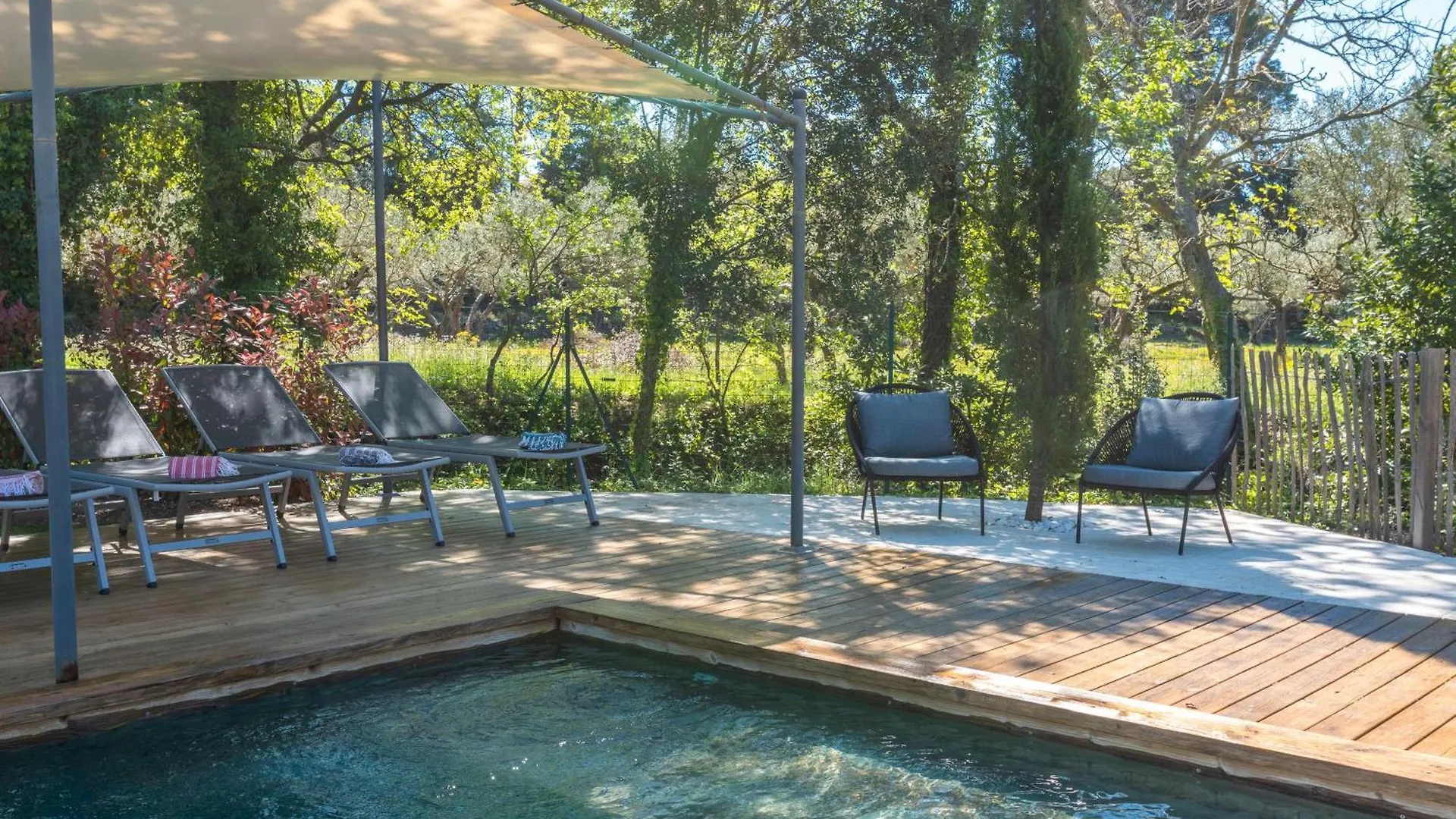 Mon Gite En Provence Avec Piscine Salernes 0*,  France